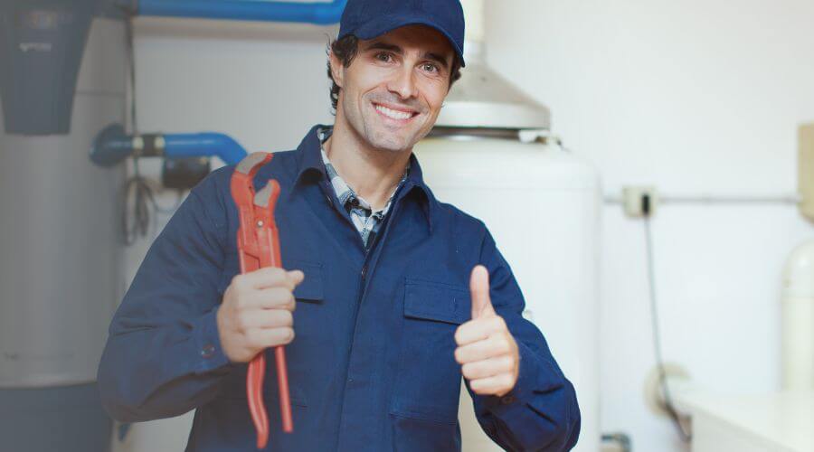 Local water heater installation in Lomax, IL